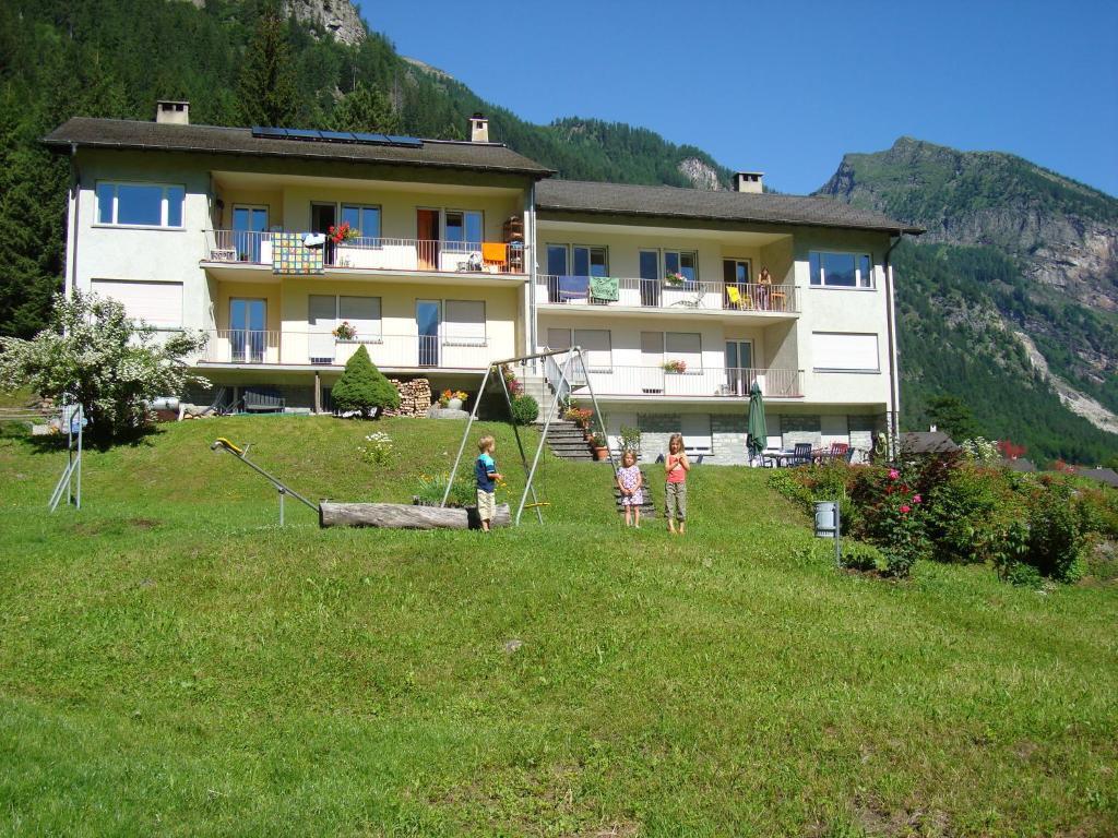 PecciaCasa Agriturismo Mattei公寓 外观 照片